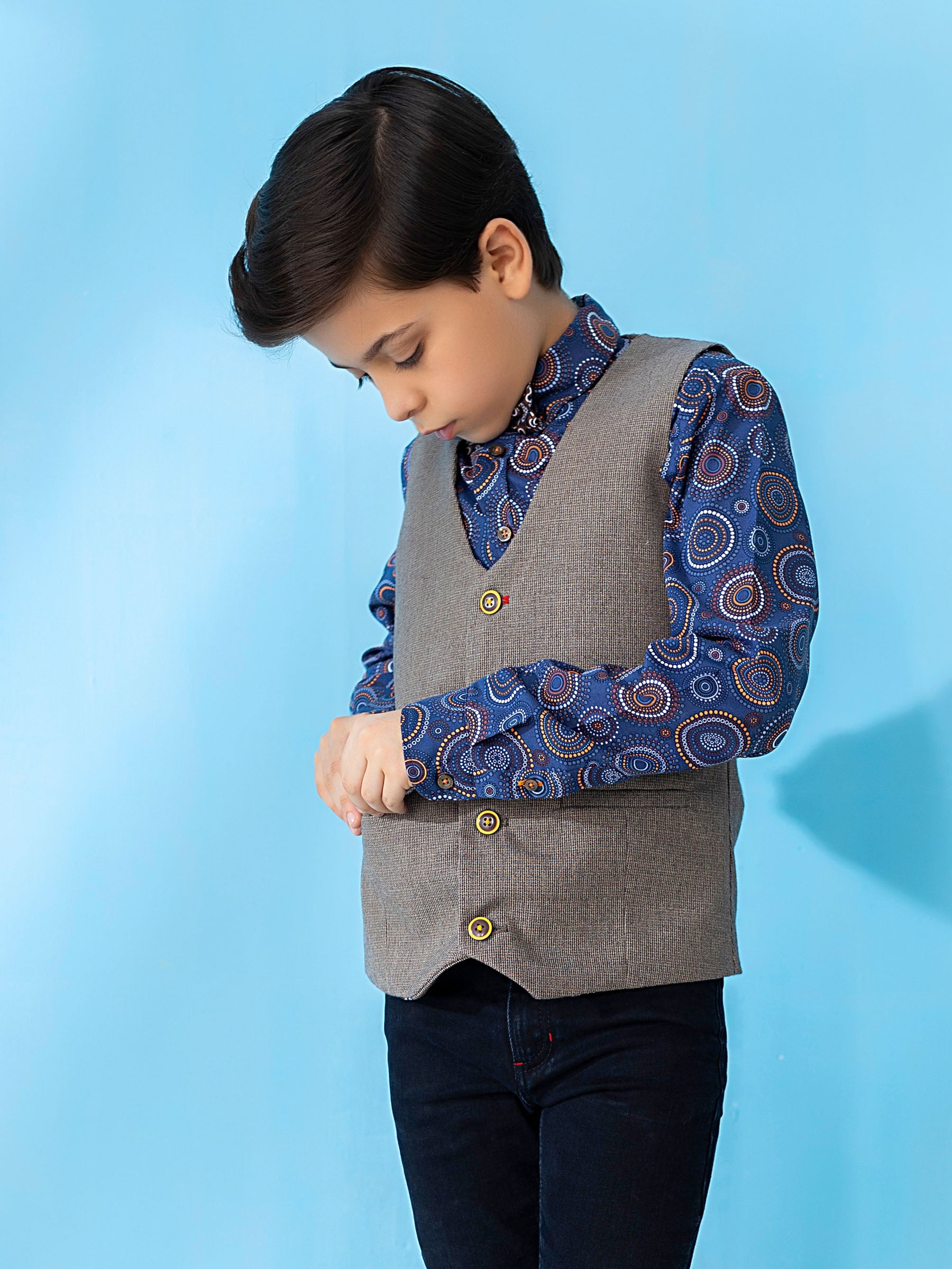 Brown Textured Suit Vest With Bow