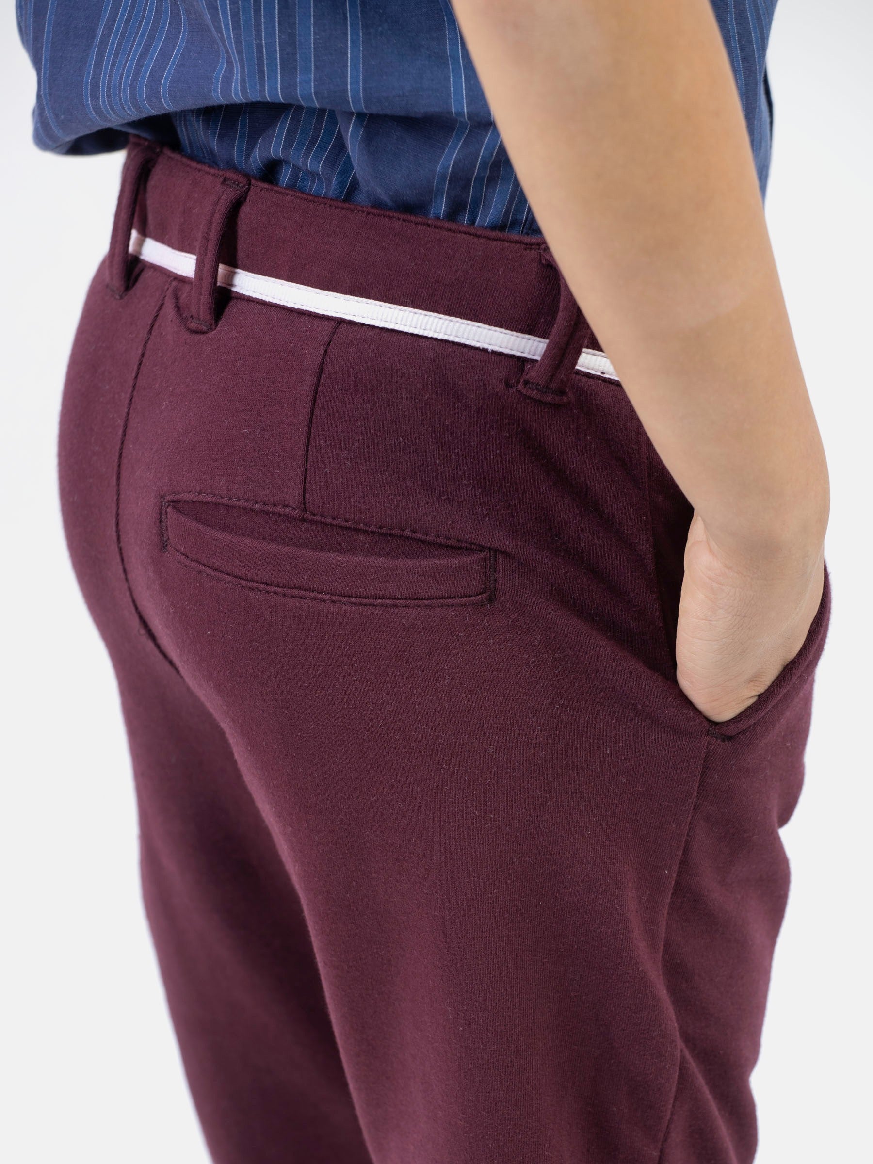 Burgundy Knitted Trouser With Detailing