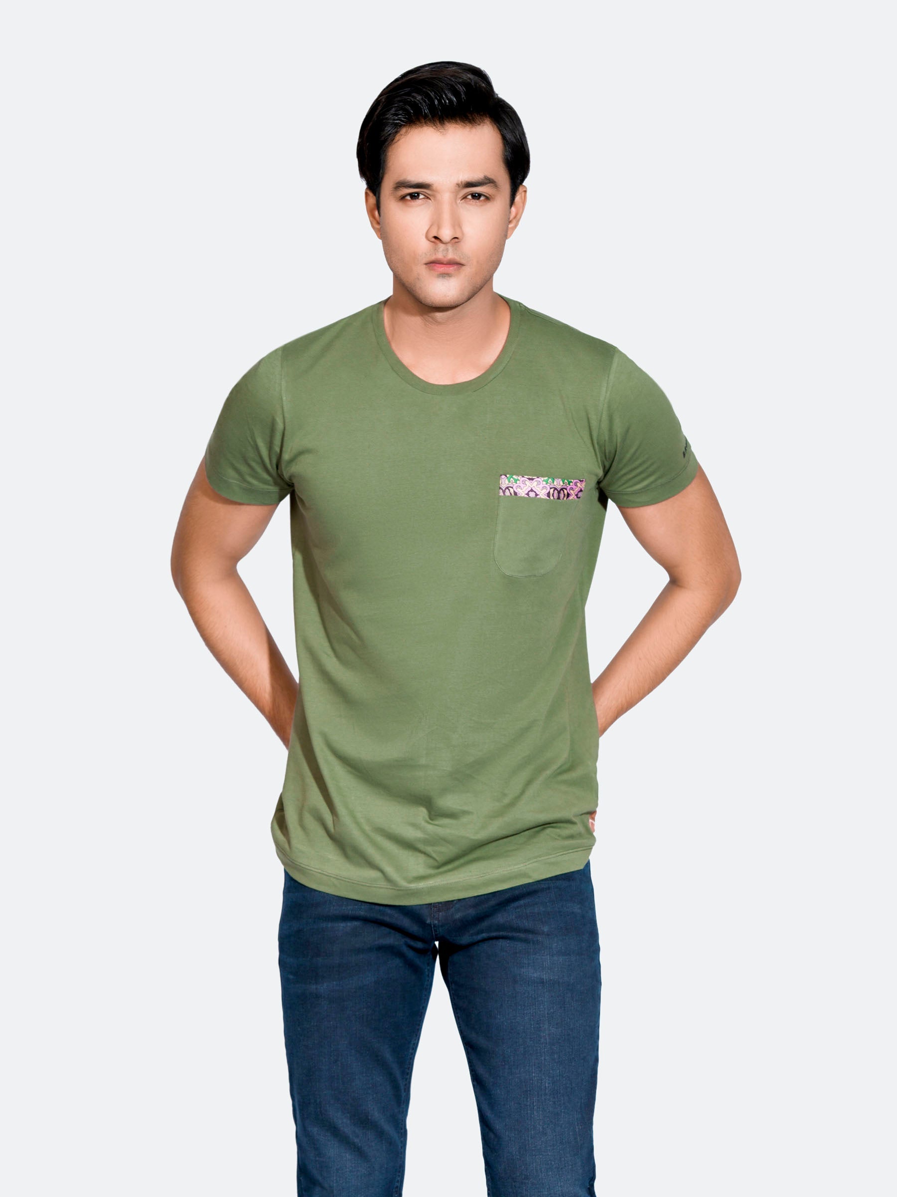 Green Crew Neck T-Shirt With Pocket