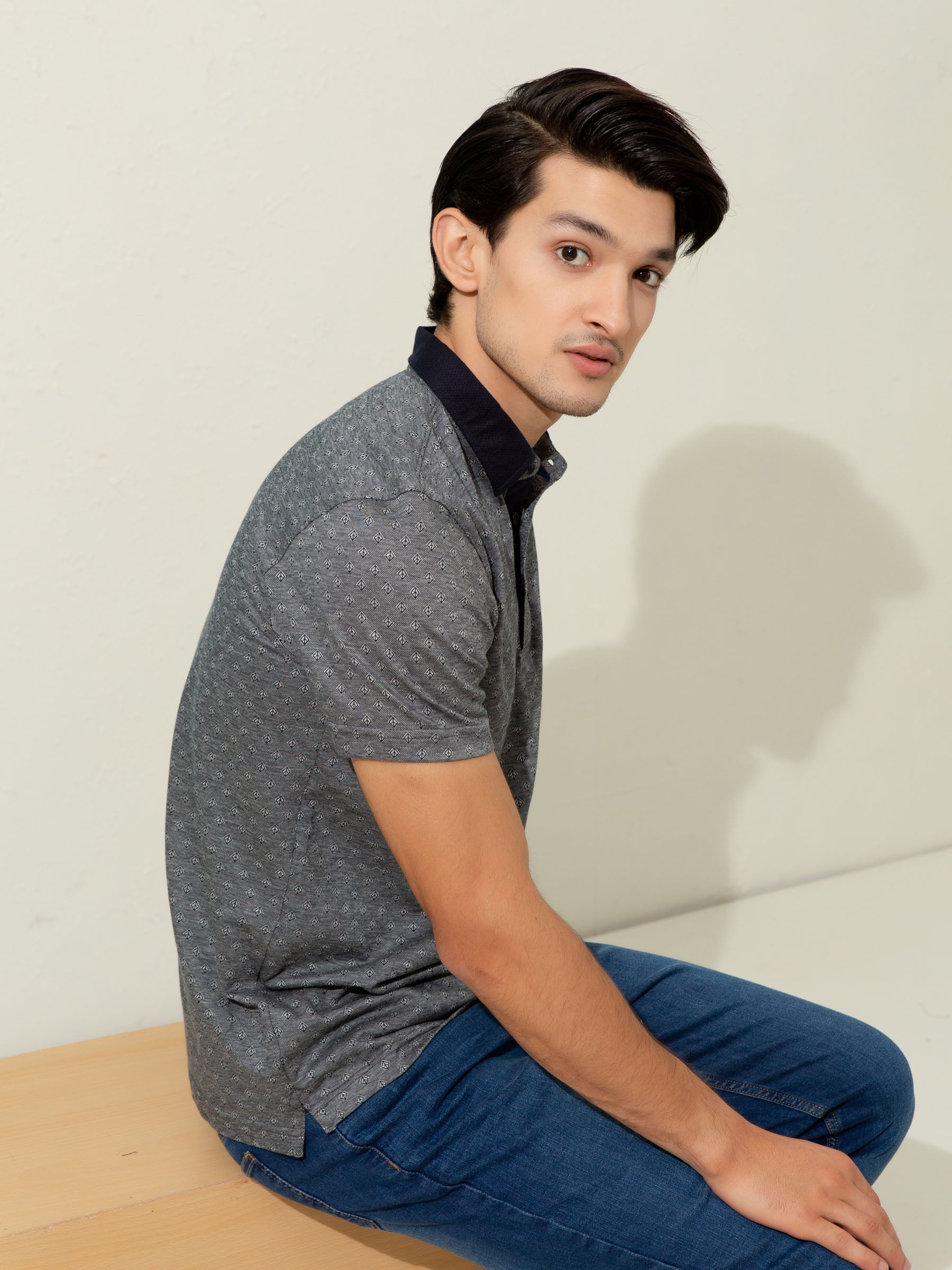 Grey Geometric Jacquard Polo With Contrasting Collar