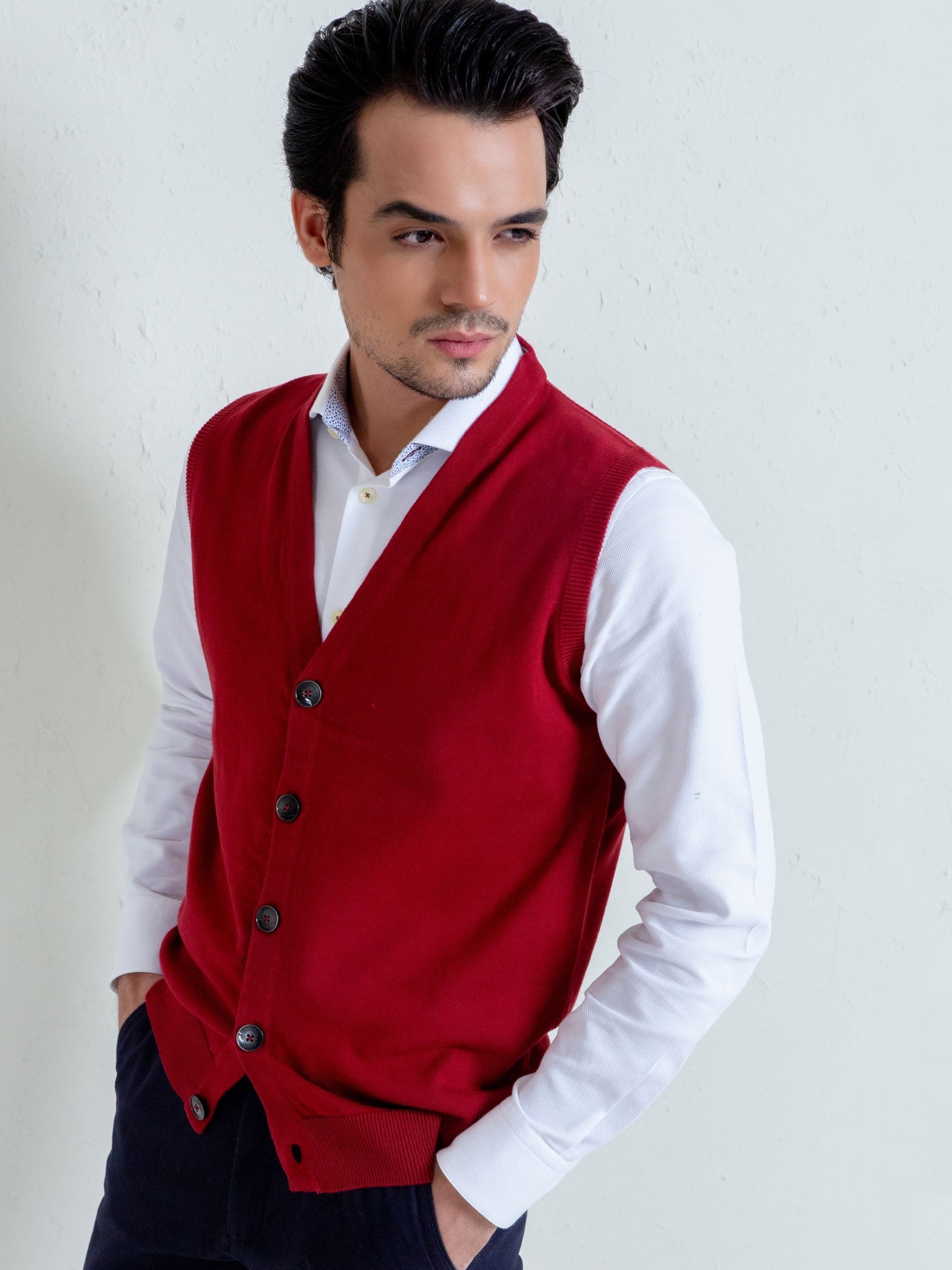 Maroon Sleeveless Button Cardigan