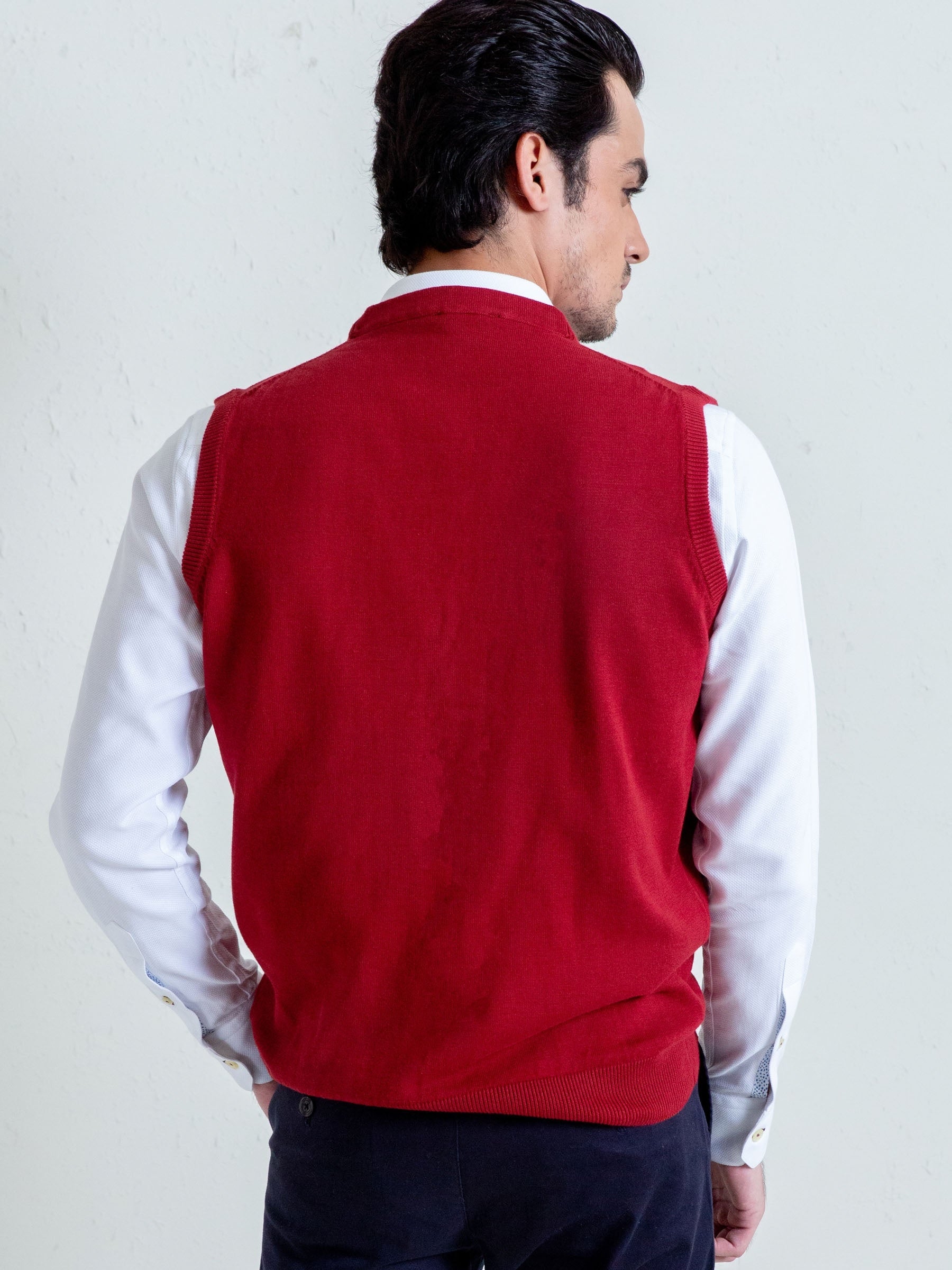 Maroon Sleeveless Button Cardigan