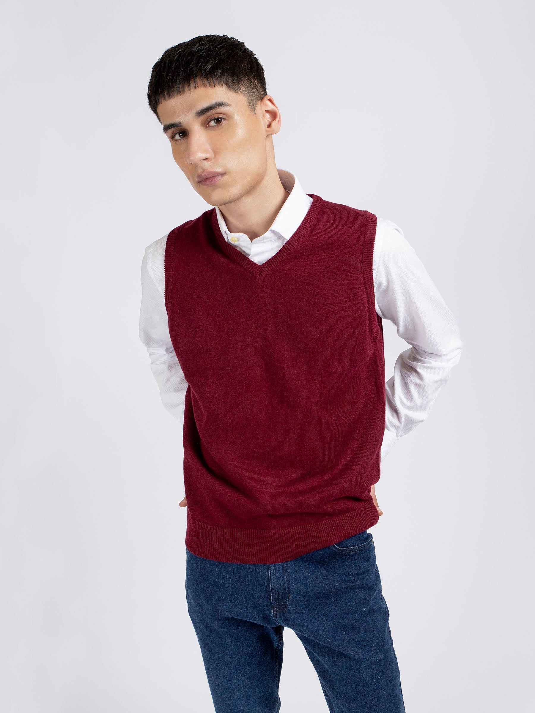 Maroon Wool Blended Sleeveless Sweater