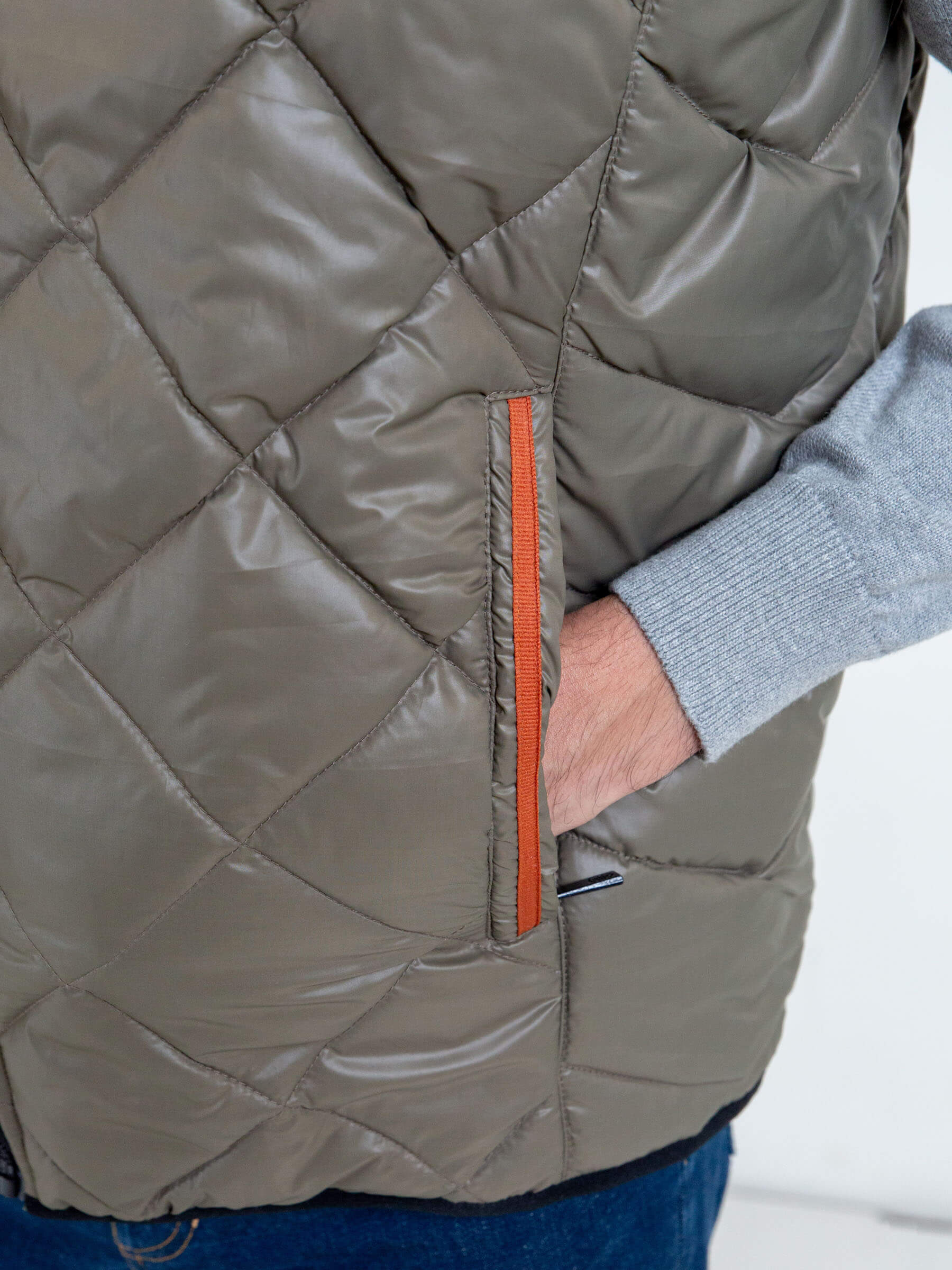 Matt Olive Quilted Sleeveless Gilet