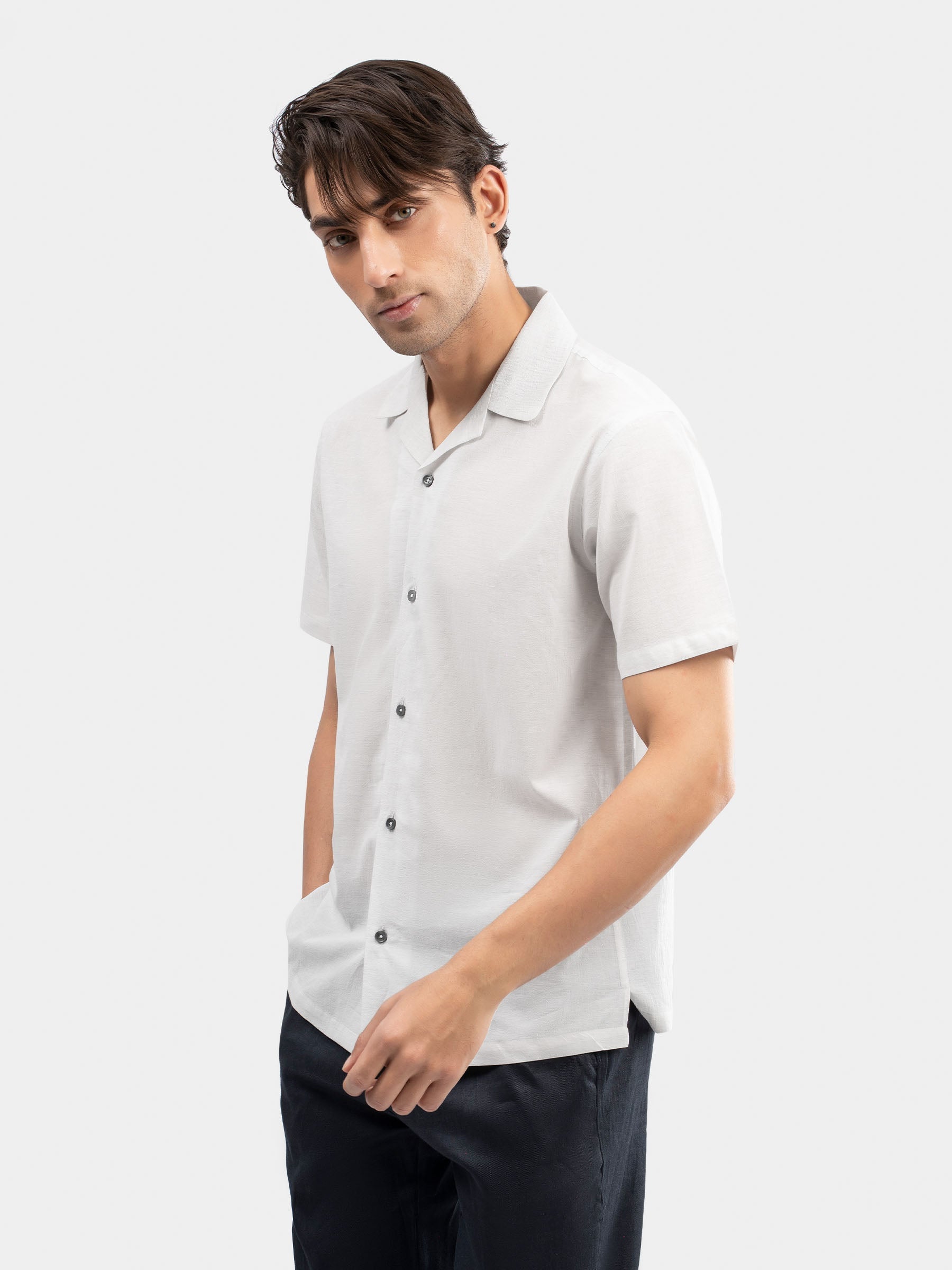 Off-White Crink Effect Cuban Collar Shirt