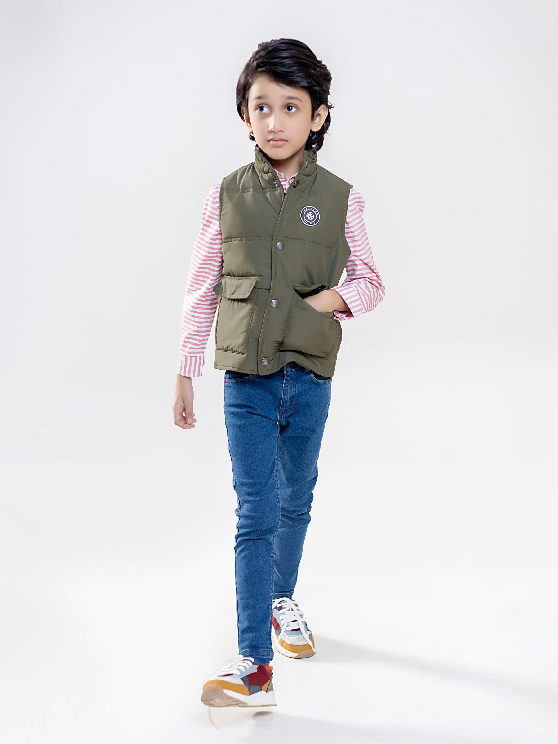 Olive Sleeveless Buttoned Casual Gilet