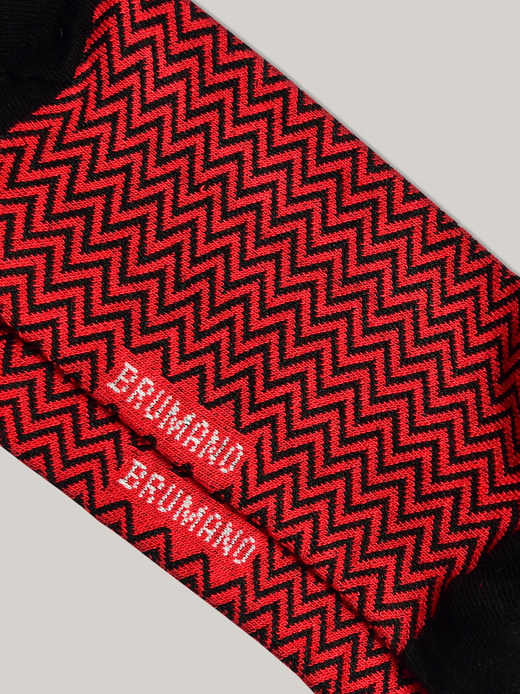 Red & Black Zig-Zag Cotton Socks