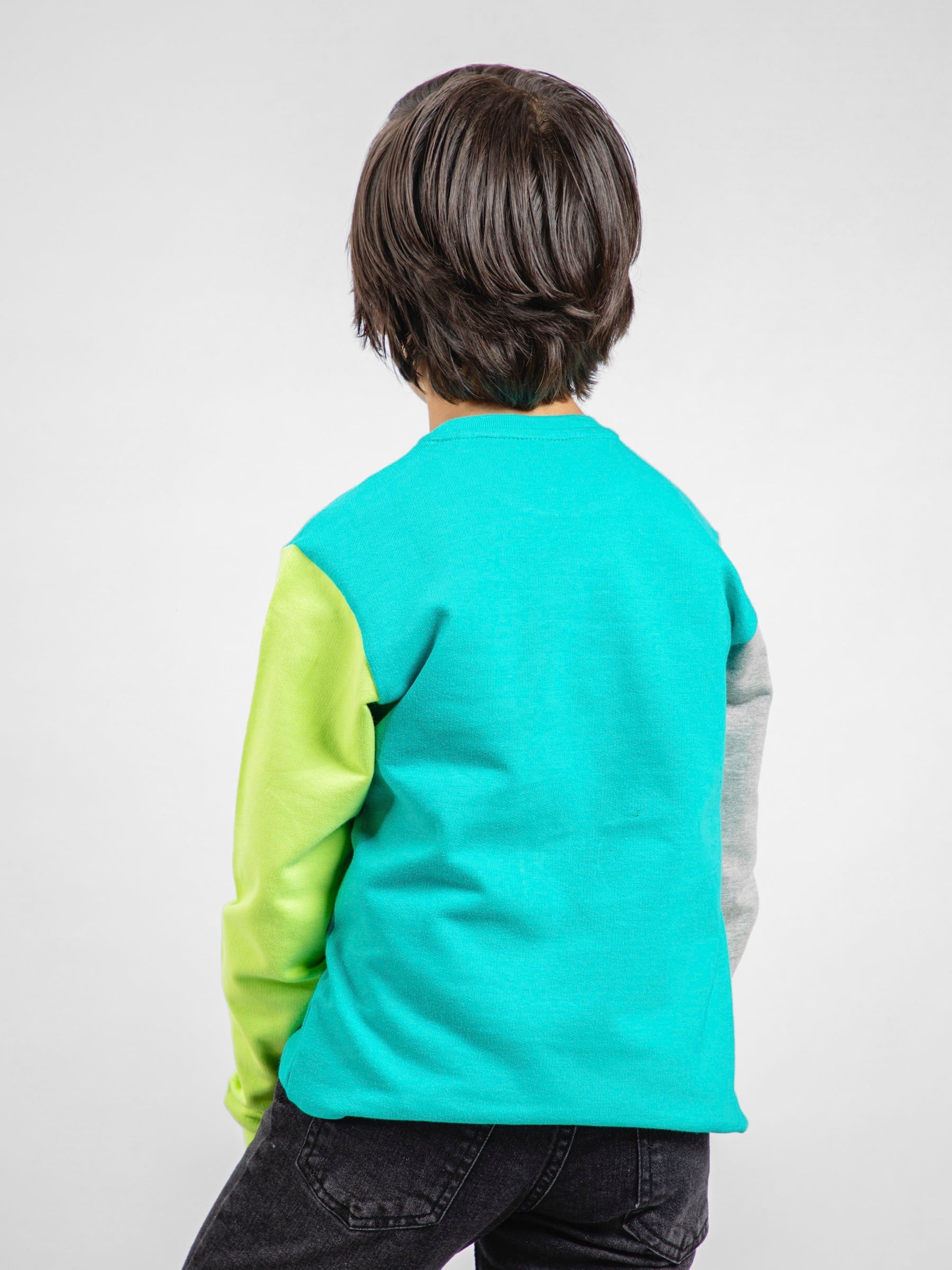 Turquoise Contrasting Sleeves Sweatshirt With 'Game On' Print
