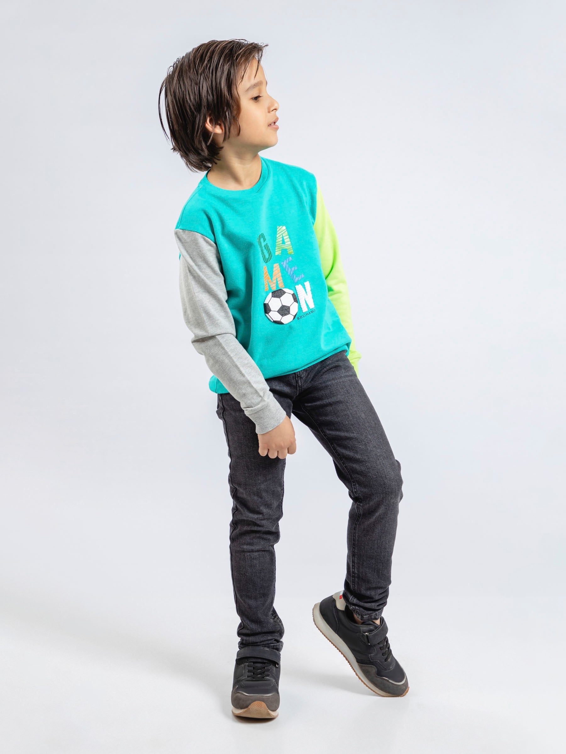 Turquoise Contrasting Sleeves Sweatshirt With 'Game On' Print