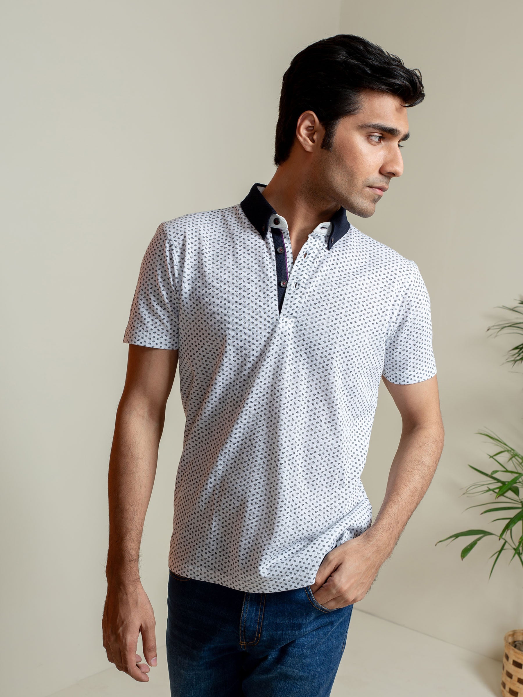 White Printed Polo Shirt With Contrasting Collar