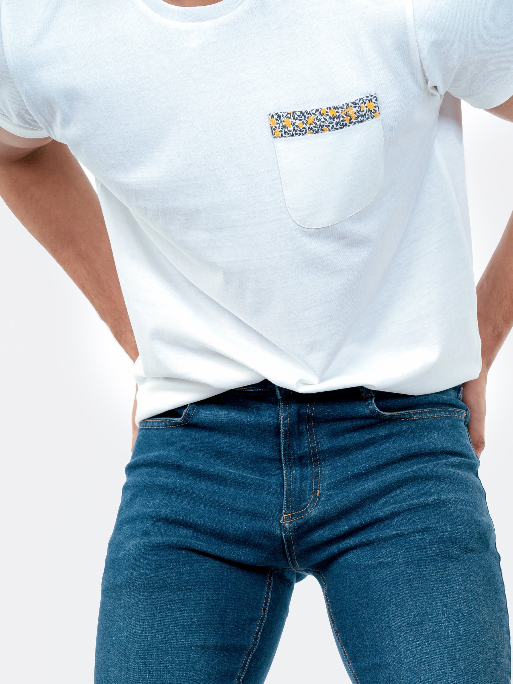 White Crew Neck T-Shirt With Pocket