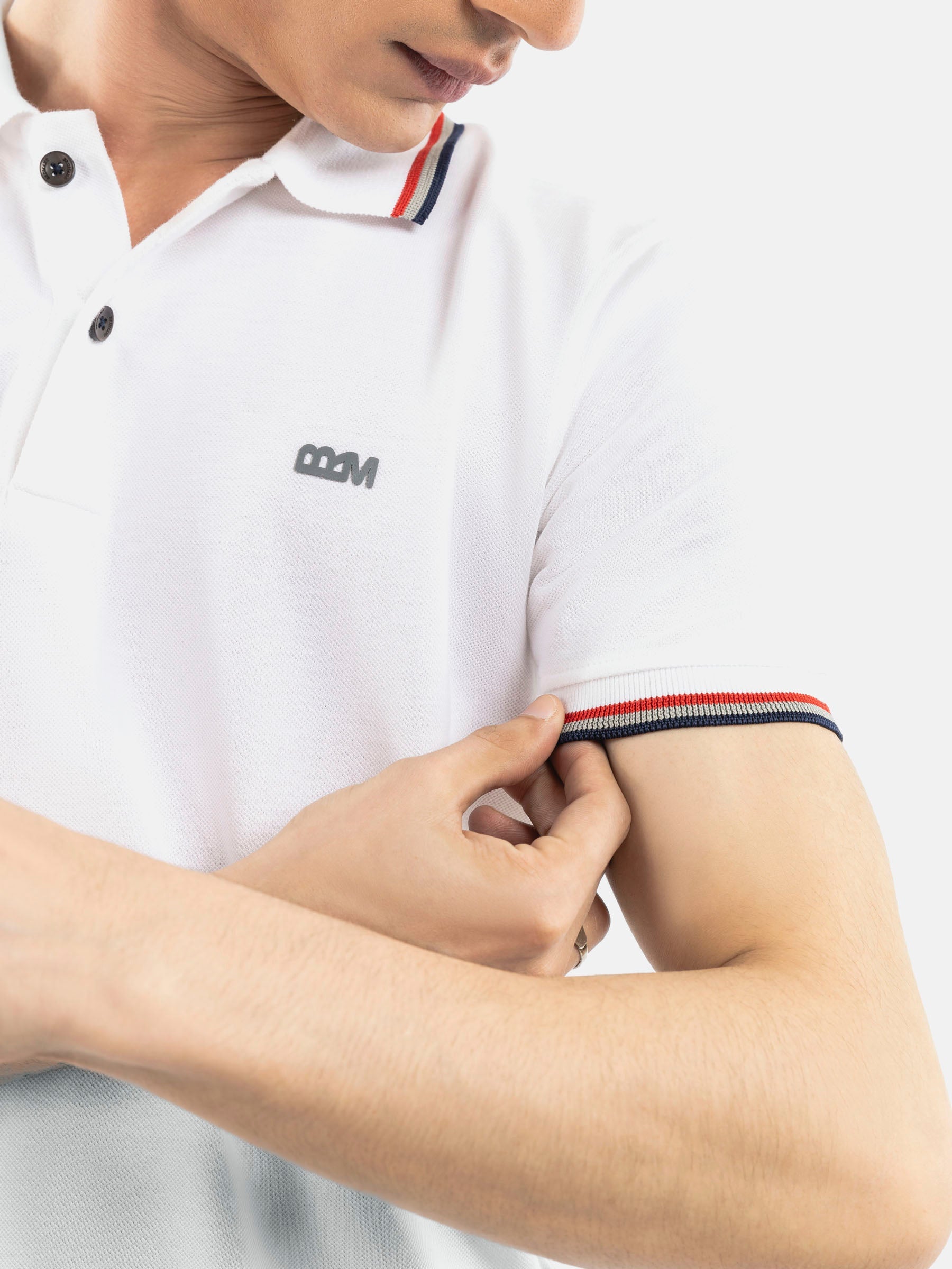 White Pique Polo With Tipping Collar
