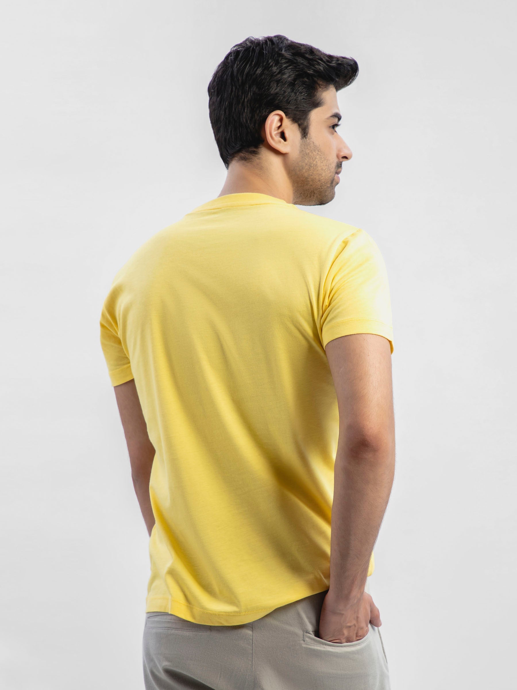Yellow Abstract 3d Printed Crew Neck T-Shirt